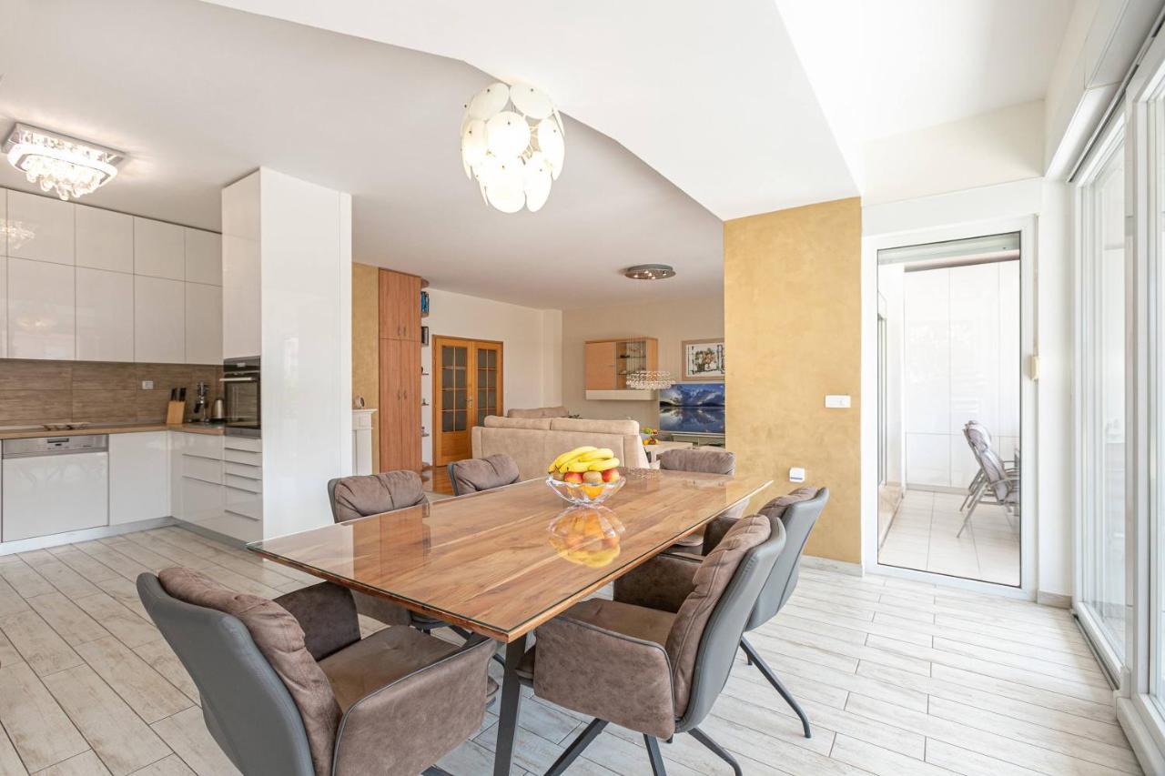 Apartment Relax Whit Big Terrace 170M2 Near The Beach Spalato Esterno foto